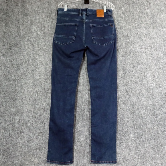 Tommy Bahama Jeans Mens size 32x34 Medium Blue Denim - Picture 2 of 10